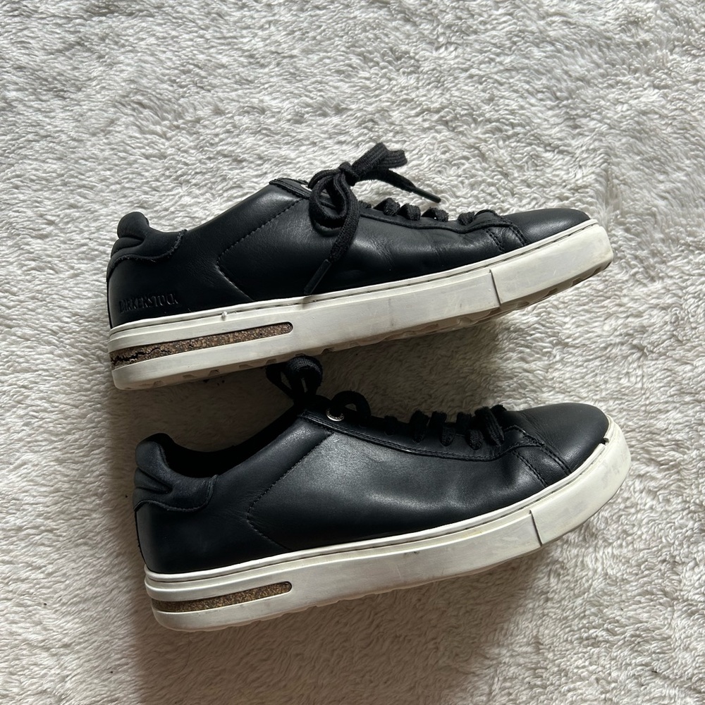 Birkenstock Black and White Sneakers with Minimalist Design - Picture 2 of 7